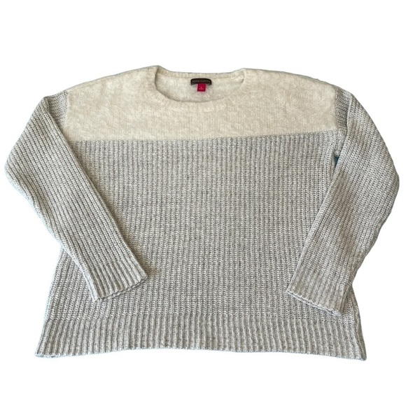 Vince Camuto Eyelash Crewneck Sweater Cream & Grey Size Small - Picture 1 of 8